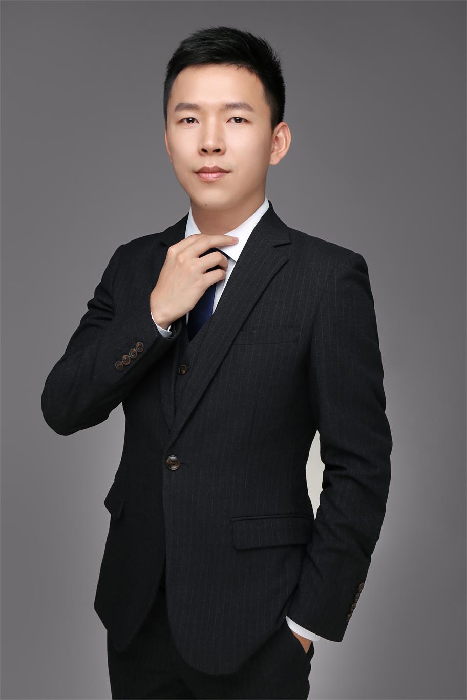 邓子州 创意策略总监